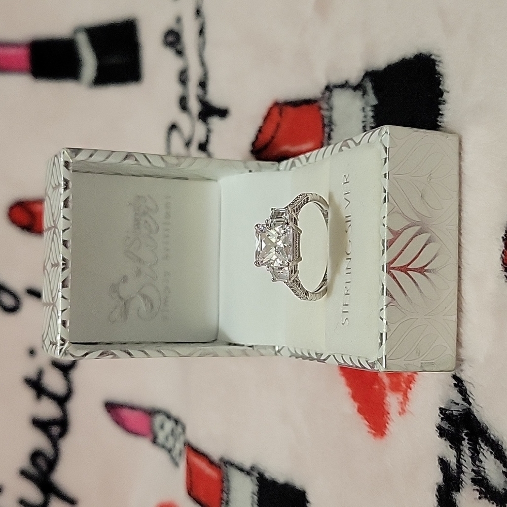 Sterling silver and cubic zirconia ring